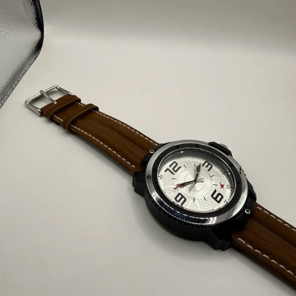 Fastrack Men's Analog Silver Dial Leather Strap Watch (New Battery) Case 51mm
